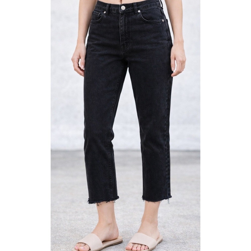 Topshop Moto Orson Cropped Raw Hem Black Jeans Size 28